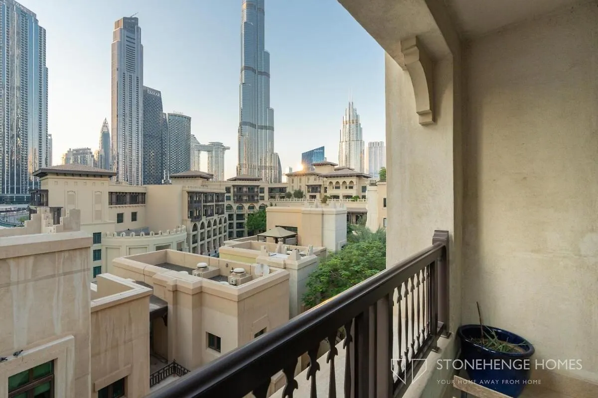 Lux & Cozy 1 Bedroom Apartment Steps Away From Burj Khalifa & Dubai Mall United Arab Emirates