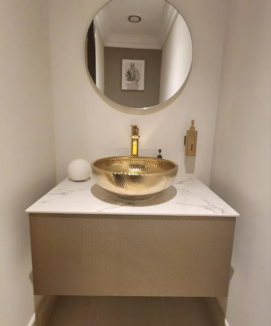 Lux & Cozy 1 Bedroom Apartment Steps Away From Burj Khalifa & Dubai Mall